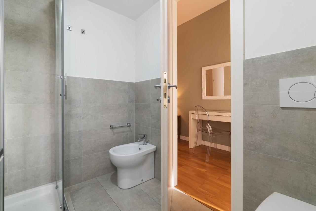 Sant'Angelo Modern Apartment Roma Esterno foto